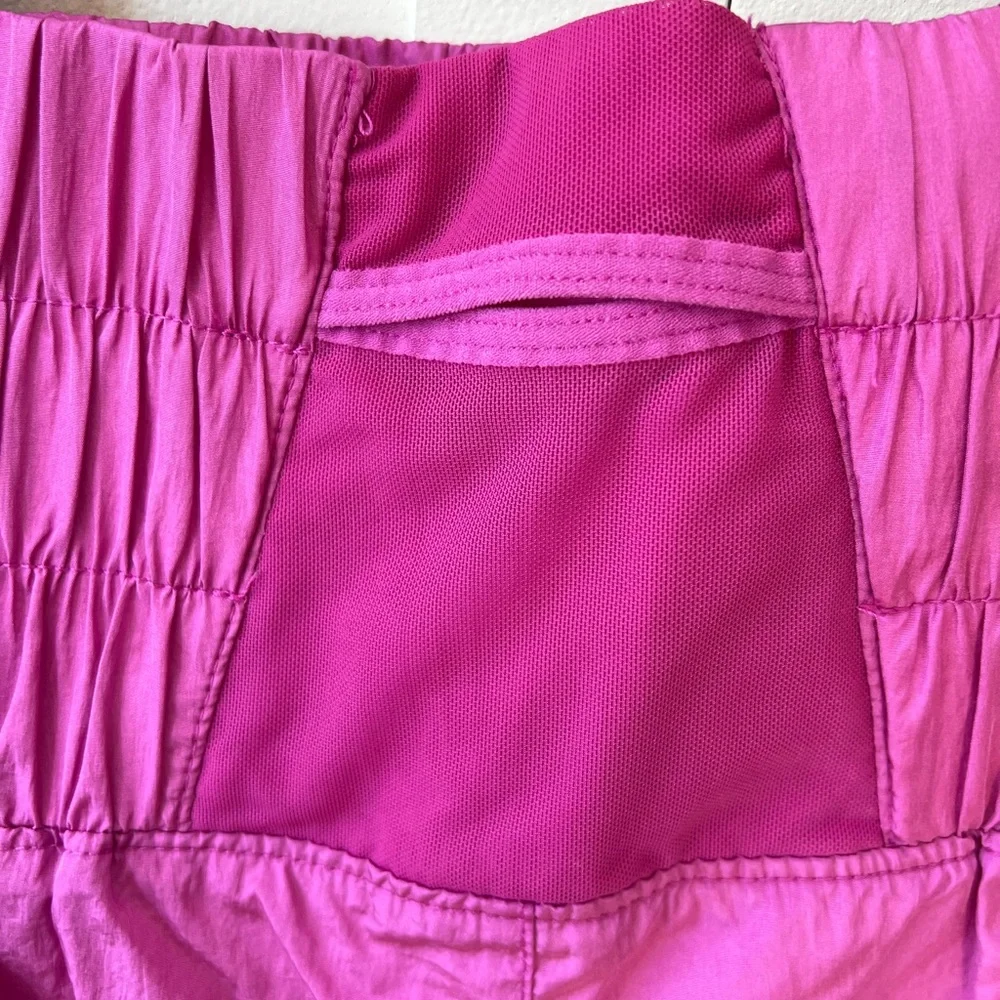 Free People FP Movement Way‎ Home Pink Women’s Shorts Size Small